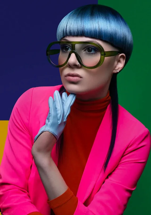 KYLIE HAYES presenta collection AHIA 2025 Finalista
Finalista AHIA Creative 2025: Categoría New Zealand Hairdresser of the Year

VIVID: Inteligencia Artificial se une a Willy Wonka

Vivid es una colección vibrante, una fusión de fantasía e imaginación pura. Inspirada por el mundo de la IA y mi admiración por el mundo infantil de "Willy Wonka"
Visita collection.mx (Link Bio)

Hairdresser: Kylie Hayes
Salon: Moha Hairdressing
Fotógrafo: angelahaignz
Estilista/MakeUp: @kyliehayeshairartist
Editor: @peterorlik
Talento: @jeila.morrison

#CollectionINSPIRACION #RevistaCOLLECTION #EstilistasMx #EstilistasLatam #hairartists #hairstyles #peinados #iconosdelestilismo #CollectionMasters #CollectionInfluencer #hairartist #CollectionTENDENCIAS #CollectionProductos #EstilistasUnidos  #AHIACreative2025 #HairAwards #HairInspiration #CreativeExcellence #HairArt