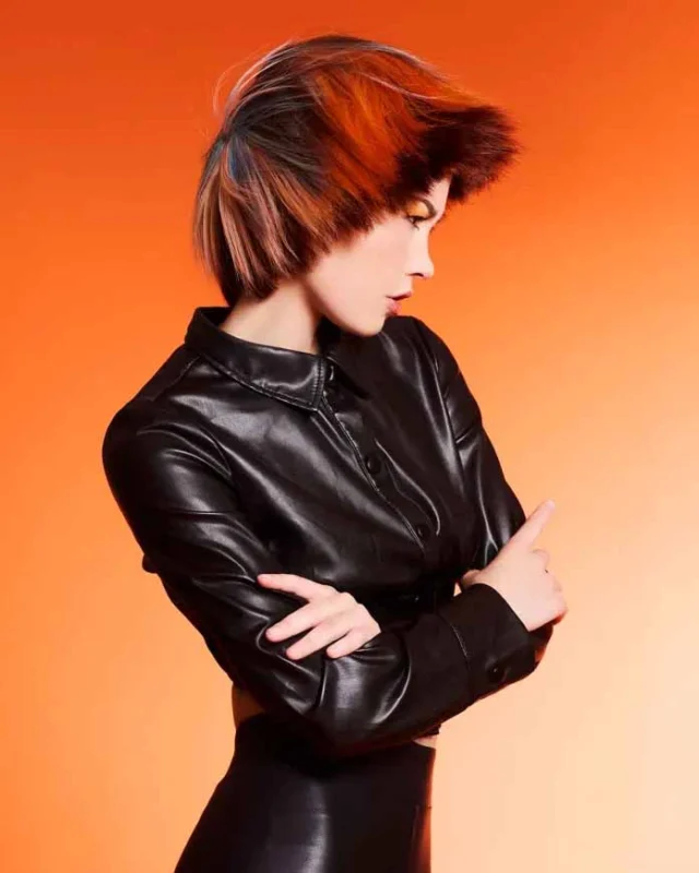DERRICK RUTHERFORD presenta SUPERNOVA collection
SUPERNOVA collection

Créditos:
Haircut by Derrick Rutherford @derrick_rutherford
Hair color by Julio Rodriguez @juliocolor
Photography by Michael Young @myhairphotography
Makeup @kirstenbmakeupartist

#CollectionINSPIRACION #RevistaCOLLECTION #EstilistasMx #EstilistasLatam #hairartists #hairstyles #peinados #iconosdelestilismo #CollectionMasters #CollectionInfluencer #hairartist #CollectionTENDENCIAS #CollectionProductos #EstilistasUnidos